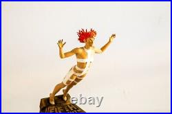 Jumping Leeloo Statue from The 5th Element Movie, 3D printed and hand painted