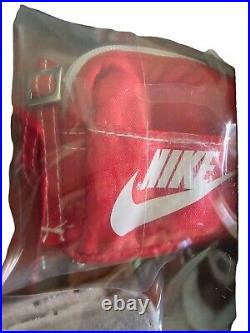 RARE Selling From The USA Blythe NIKE Odani Miyuki Collaboration In Original Box