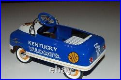 Special Edition University of Kentucky 97-98 season 1940 Ford dragster