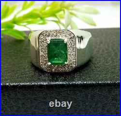 Special Men's Collection Emerald Shape Green Gemstone High Finish Ring In 935